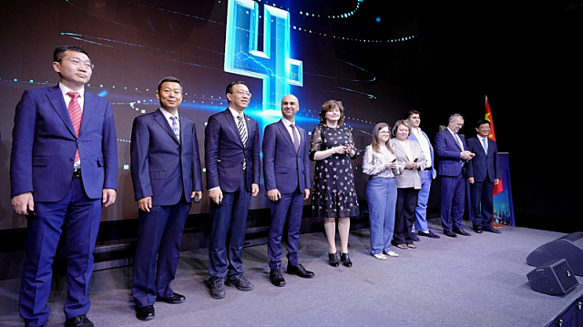 China Media Group presentó sus mejores programas de TV en Rusia