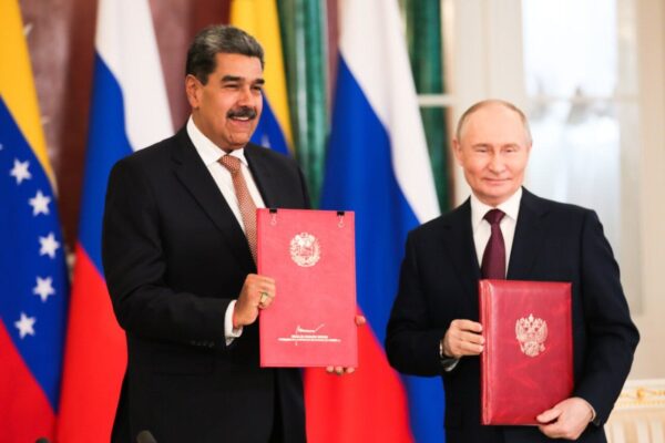 Venezuela | Venezuela y Rusia firman acuerdo de cooperación y asociación estratégica por 10 años Venezuela | Venezuela y Rusia firman acuerdo de cooperación y asociación estratégica por 10 años