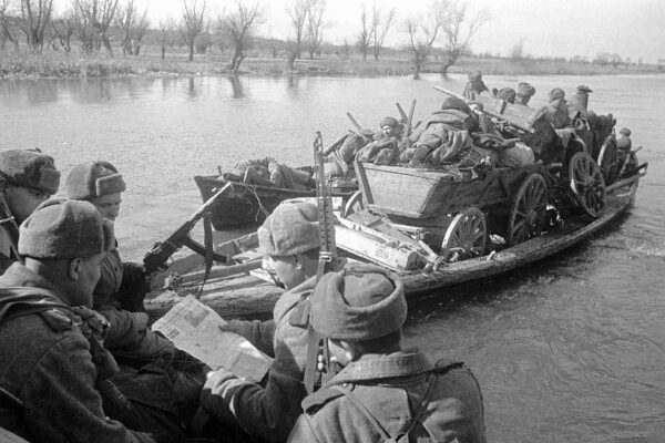 Rusia | Especiales 80° Aniversario De La Victoria | Batalla por el Dnieper. Rusia | Especiales 80° Aniversario De La Victoria | Batalla por el Dnieper.