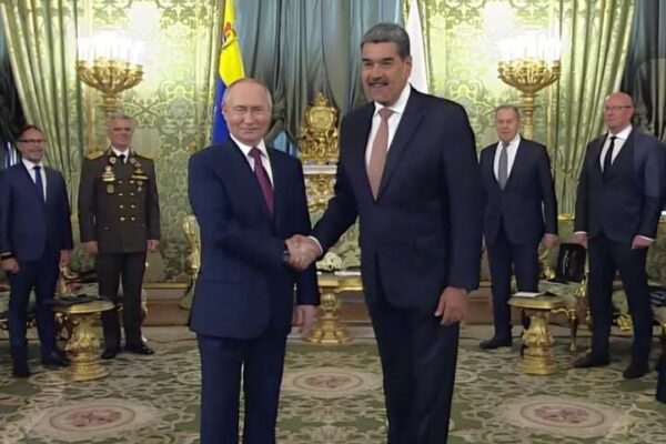 Putin y Maduro sostienen una reunión bilateral en Moscú Putin y Maduro sostienen una reunión bilateral en Moscú