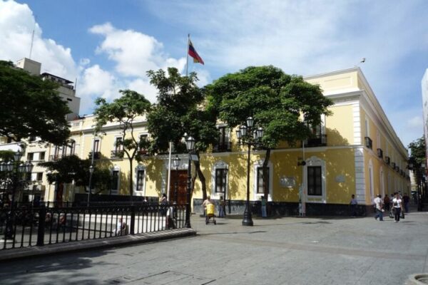 Venezuela | Venezuela saluda con esperanza y compromiso el cese al fuego de Israel contra Irán