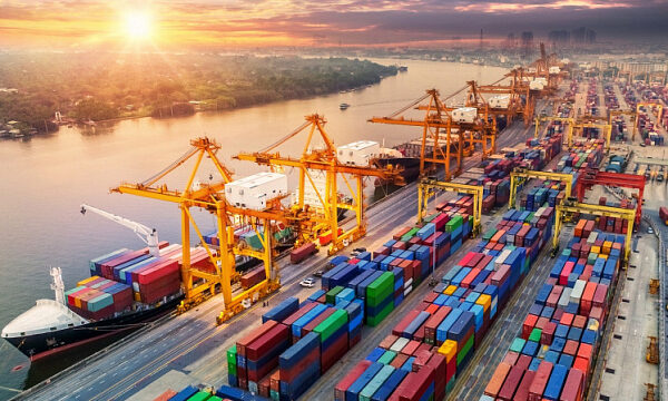 China anuncia exención arancelaria para todas las importaciones africanas