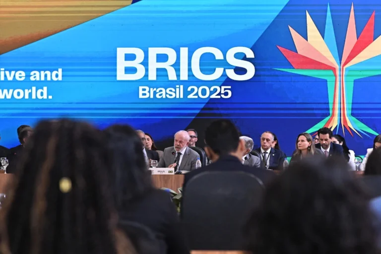Los BRICS instan a crear una zona libre de armas nucleares en Oriente Medio.