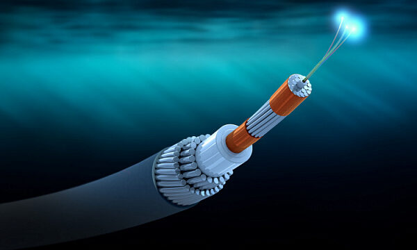 Indonesia planea utilizar cables ópticos submarinos para detectar tsunamis