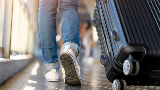 Irán propone la exención de visados para turistas en conversaciones con China