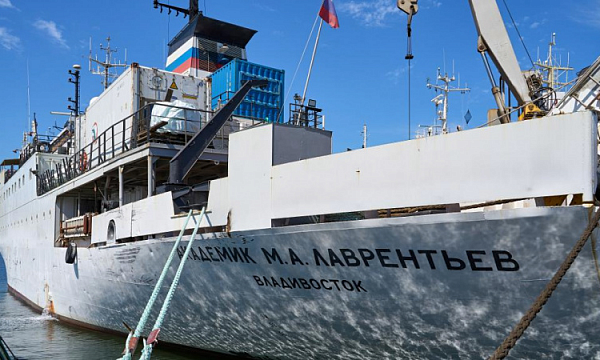 Expedición marítima ruso-china parte desde Vladivostok