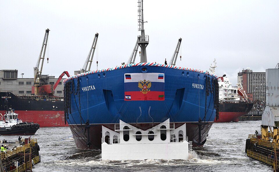 Rusia apuesta por nuevos rompehielos nucleares para el liderazgo de la logística global.