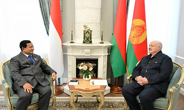 Líderes de Indonesia y Bielorrusia celebran negociaciones en Minsk