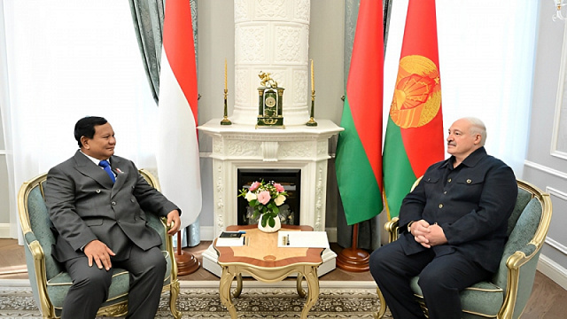 Líderes de Indonesia y Bielorrusia celebran negociaciones en Minsk