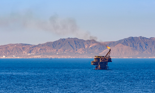 Científicos iraníes revelan características de reservas petroleras del Golfo Pérsico