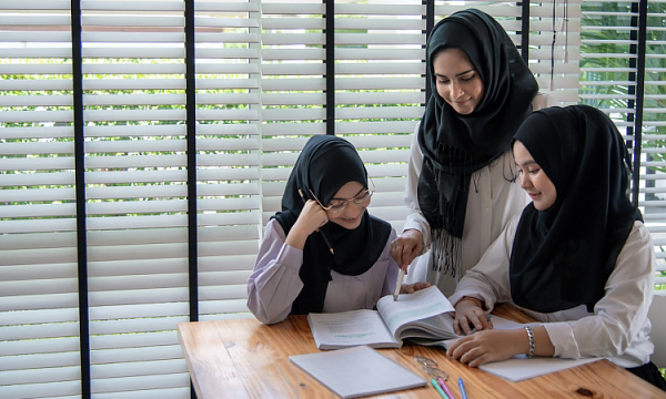 Se construirán centros educativos para niños indonesios en Malasia Se construirán centros educativos para niños indonesios en Malasia