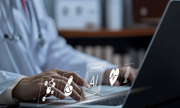 Asistente de inteligencia artificial reduce carga laboral de médicos en Kazajistán
