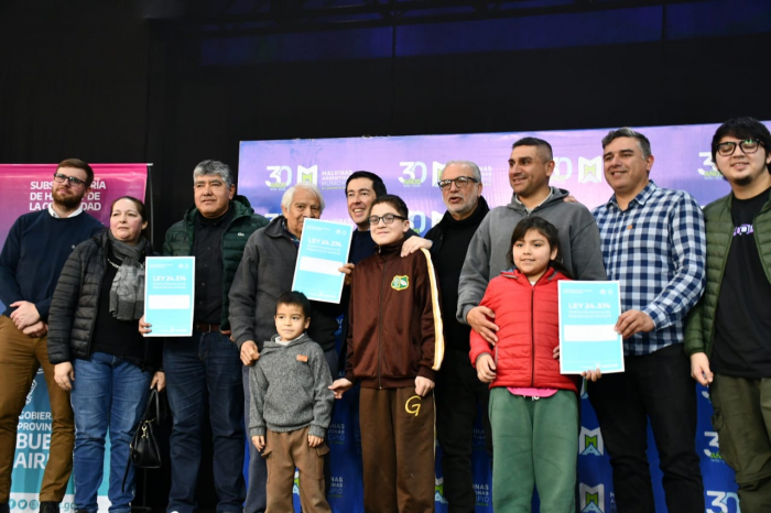 Argentina  | Provincia de Buenos Aires |  Más familias acceden a la seguridad jurídica sobre sus viviendas