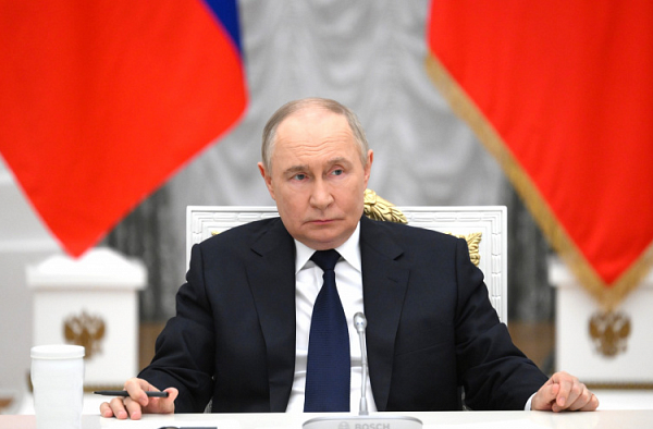 Presidente de Rusia sobre el desarrollo de las relaciones ruso-chinas: “Necesitamos un progreso en beneficio de toda la humanidad”