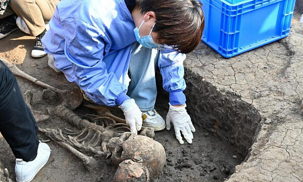 Ataúdes de hace 8.000 años fueron desenterrados en China