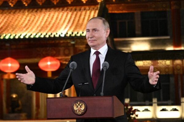 Putin hace balance de su visita sin precedentes a China (Video Completo). Putin hace balance de su visita sin precedentes a China (Video Completo).