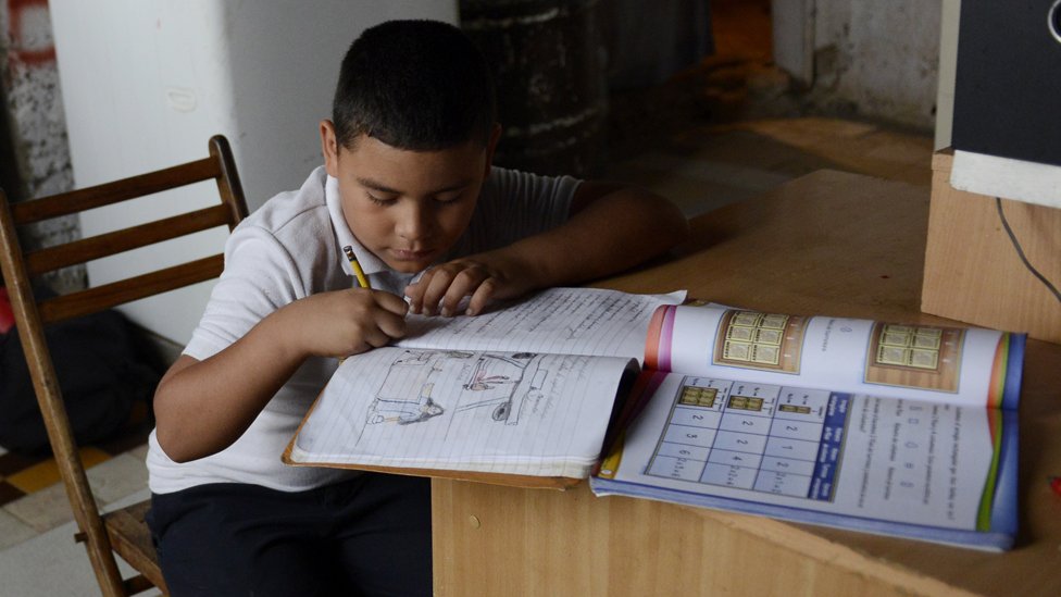Venezuela | Ministerio de Educación abre debate sobre eliminación de las tareas escolares